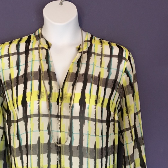 Vince Camuto Sheer Blouse - Picture 2 of 9